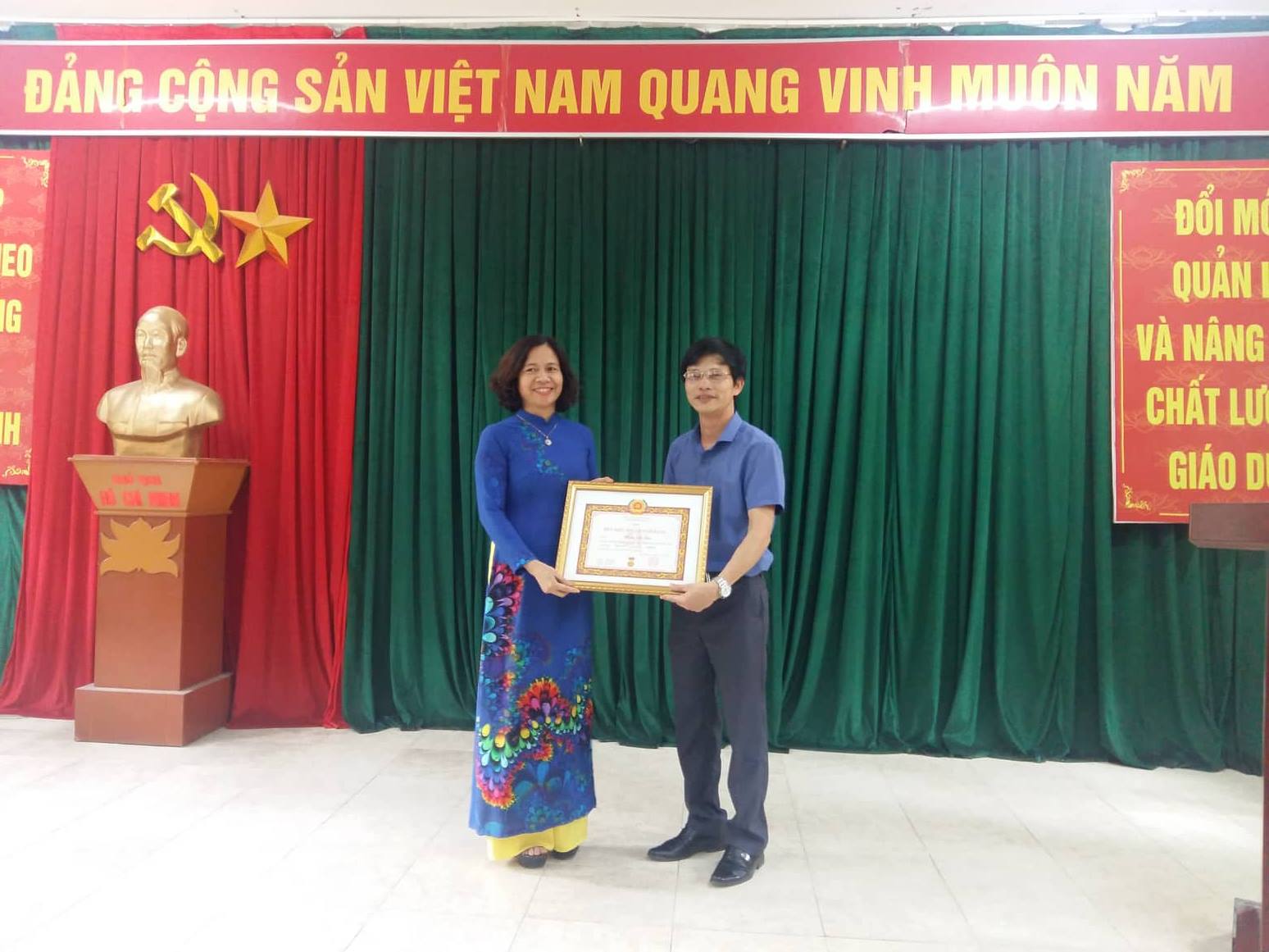30nam_Tam1